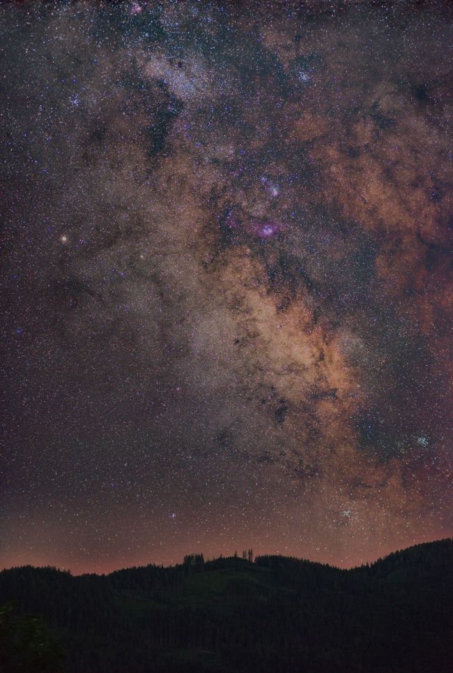 夜幕星空远山剪影图片