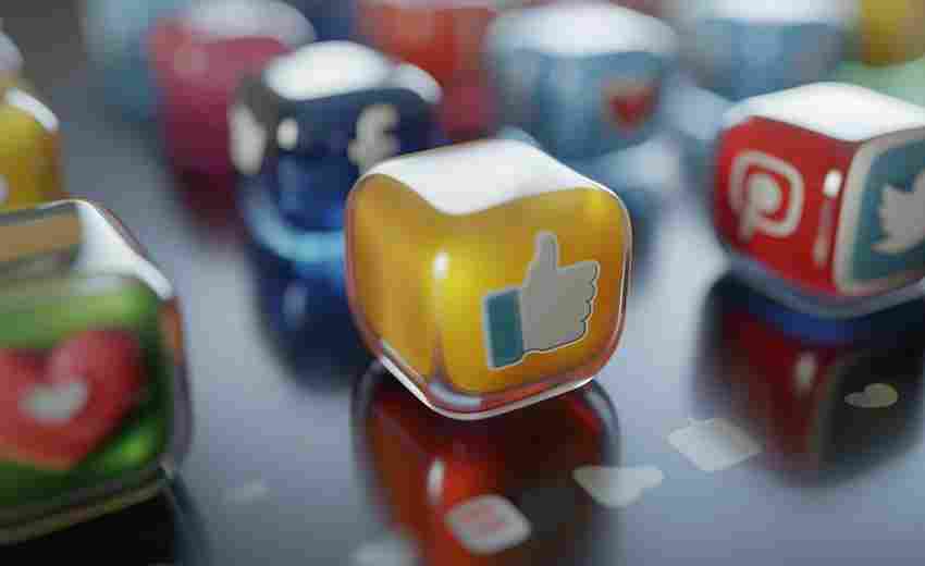 江门地产网站社交媒体整合策略